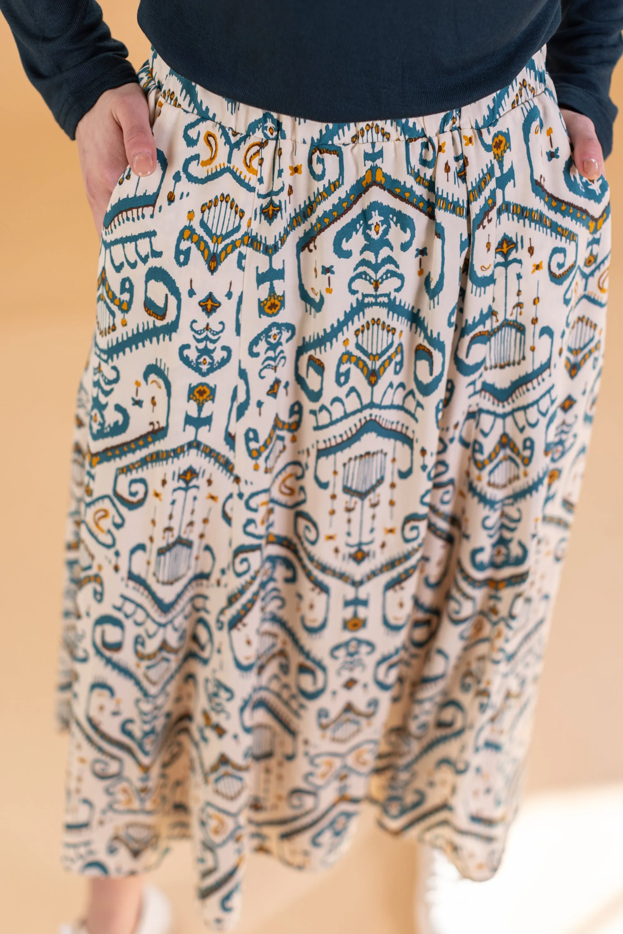 Skirt Echo Ethnic Ikat.