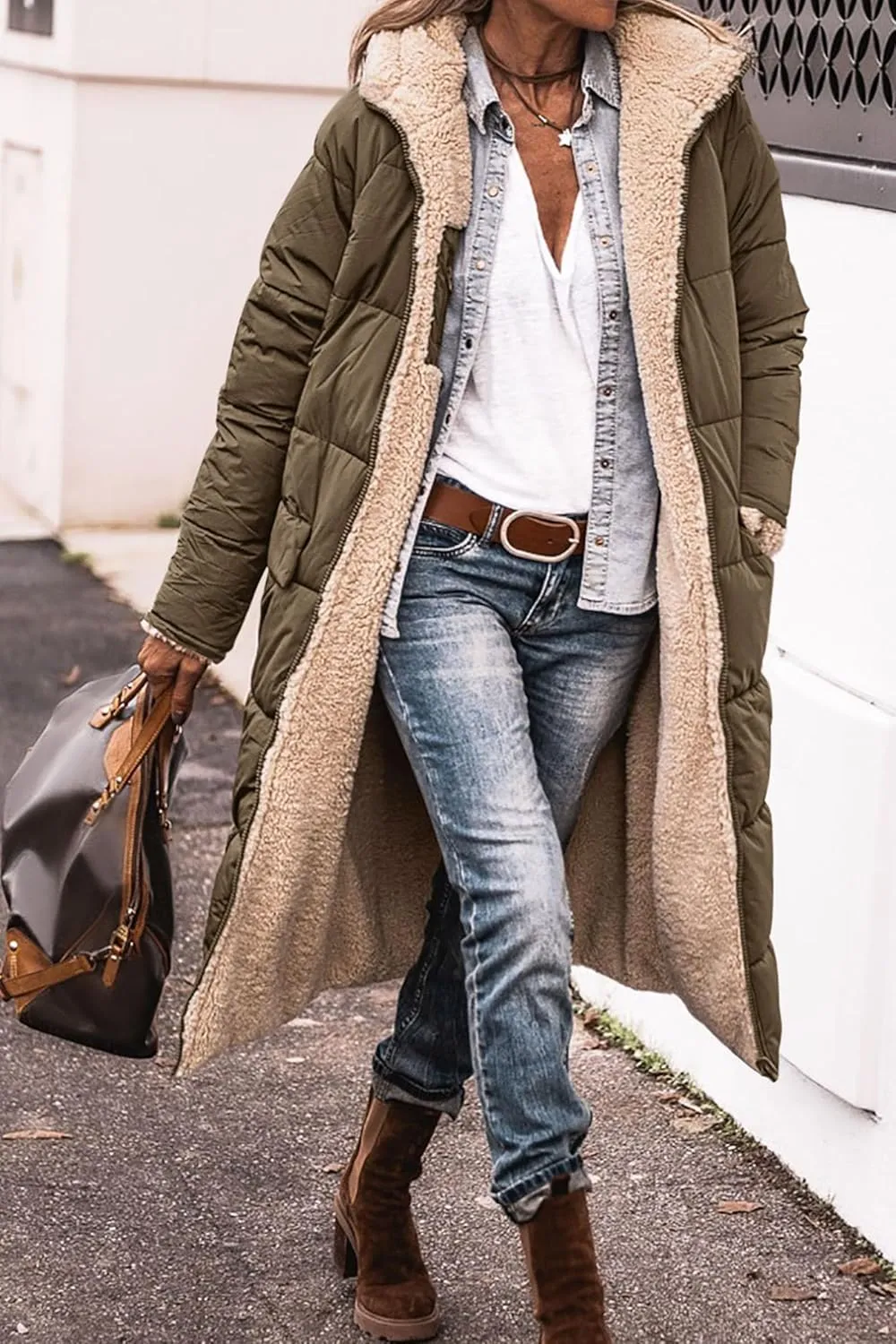 Women's Winter Hooded Quilted Coat Fleece Lined Long Puffer Jacket Winter Fashion Warm Reversible Zip Up Padded Coat